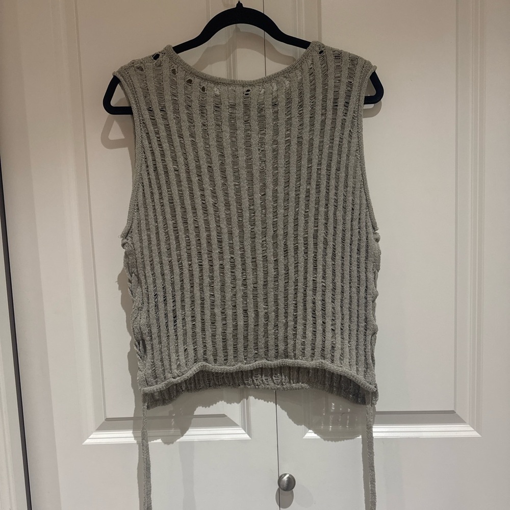 Divided Light Green Ribbed Tank Top - Picture 2 of 8